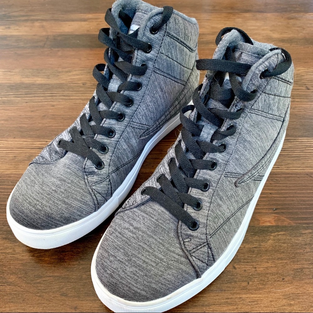 Fila Hightop Sneakers